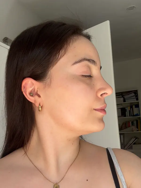 Teilnehmerin vorher, Profil mit geschlossenen Augen